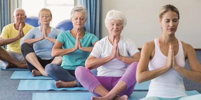 Yogakurs - spezielle Yogaangebote: Meditationskurse - Emsland, Mittelweser ... - Anfängerkurs Happyoga - Happy Yoga Lingen Barbara Strube