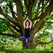 Yoga - Yoga im Burgwald - Caroline Jahnke