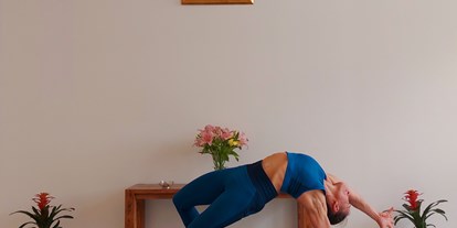 Yogakurs - vorhandenes Yogazubehör: Yogamatten - Nürnberg - Heike Eichenseher Sunsalute Yoga