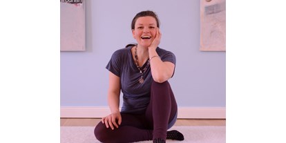 Yogakurs - vorhandenes Yogazubehör: Sitz- / Meditationskissen - Braunschweig Brunswick - Hannah Heuer