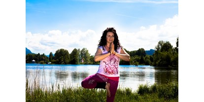 Yogakurs - geeignet für: Kinder / Jugendliche - Region Schwaben - Katalin Kamala Lubina - Kamala Yoga