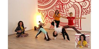 Yogakurs - spezielle Yogaangebote: Satsang - Bayern - Yoga im Fluss des Lebens - Kamala Yoga
