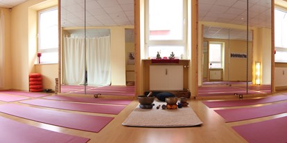 Yogakurs - Yogastil: Meditation - Mehlingen - Panorama Übungsraum - Yoga und Ergotherapie Centrum Cafuk