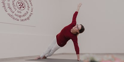 Yogakurs - vorhandenes Yogazubehör: Sitz- / Meditationskissen - Ruhrgebiet - Heike Lenz / Anahata Yoga Lüdenscheid