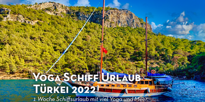 Yogakurs - vorhandenes Yogazubehör: Yogagurte - Elbeland - Yoga Urlaub in der Türkei September 2022 - YOGA MACHT STARK
