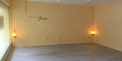 Yogakurs - Ausstattung: kostenloses WLAN - Hamburg - Der gemütliche Yogaraum. - Die YogaOase im Alstertal