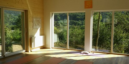 Yogakurs - Kurssprache: Deutsch - Pommelsbrunn - Unser Yoga-Raum - Raum29 Naturheilkunde & Yoga
