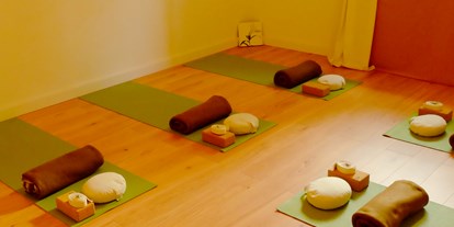 Yogakurs - Art der Yogakurse: Offene Kurse (Einstieg jederzeit möglich) - Reinheim - Yoga-Studio Verena Becker