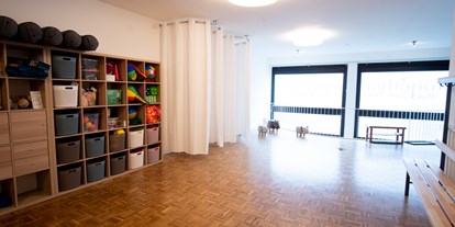 Yogakurs - Ausstattung: kostenloses WLAN - Aachen - Eingang - Together Yoga & Zumba Studio