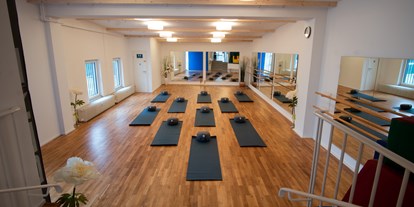 Yogakurs - Kurse für bestimmte Zielgruppen: Kurse nur für Männer - Aachen - Kursraum - Together Yoga & Zumba Studio