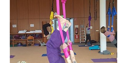 Yogakurs - Anerkennung durch Berufsverband: BYV (Der Berufsverband der Yoga Vidya Lehrer/innen) - Aerial Yoga Weiterbildung