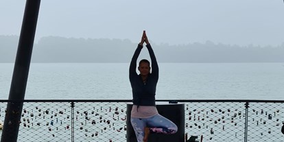 Yogakurs - vorhandenes Yogazubehör: Yogablöcke - Düren Gürzenich - Mangala Yoga Andrea Federau 