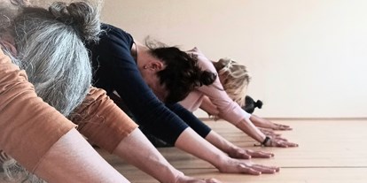 Yogakurs - spezielle Yogaangebote: Einzelstunden / Personal Yoga - Niederrhein - Gemeinsam  Yoga praktizieren - Yoga in Wuppertal,  Hatha Yoga Vinyasa, Yin Yoga, Faszien Yoga Ute Sondermann
