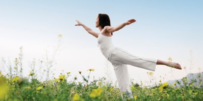 Yogakurs - Art der Yogakurse: Offene Kurse (Einstieg jederzeit möglich) - Fischland - Monika Oberüber / Shanti-Yogaschule