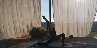 Yogakurs - spezielle Yogaangebote: Yogatherapie - Tirol - Yoga Moments mit Alex
