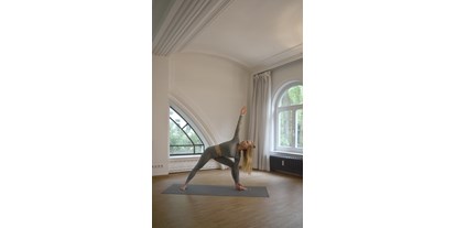 Yogakurs - Ambiente: Modern - Hamburg-Stadt Eilbek - Yoga | Theresia Vinyasa Flow