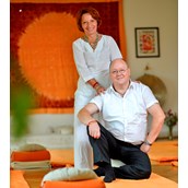 Yoga - Yoga-Lehrerausbildung, Klagenfurt, Yoga-Schule Kärnten, Karin Steiger und Dirk Bock
 - YVO Zertifizierte Yoga-LehrerIn Ausbildung 200+ Stunden