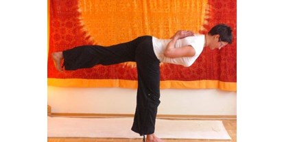 Yoga course - geeignet für: dickere Menschen - Yoga-LehrerIn in der Praxis unter Supervision, Klagenfurt, Yoga-Schule Kärnten - Info-Abend Yoga-LehrerIn Ausbildung