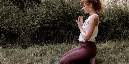 Yogakurs - Kurse für bestimmte Zielgruppen: Kurse für Schwangere (Pränatal) - Österreich - Es ist Yoga