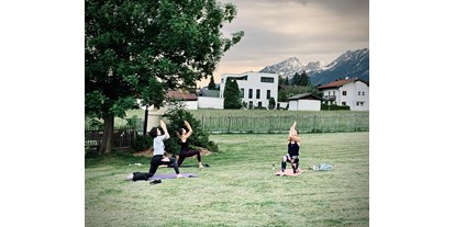 Yogakurs - Zertifizierung: 200 UE Yoga Alliance (AYA)  - Tirol - WIESNyoga