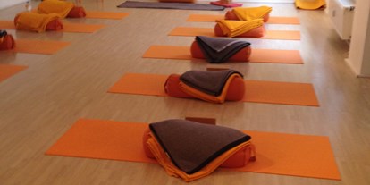 Yogakurs - Yogastil: Hatha Yoga - Essen - Ruheraum Essen
Yin Yoga & Faszien Yoga, Yoga gegen Migräne - Yin Yoga Kurse