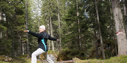 Yogakurs - Kurssprache: Englisch - Donauraum - Yoga-Wanderungen - Yoga Refresh