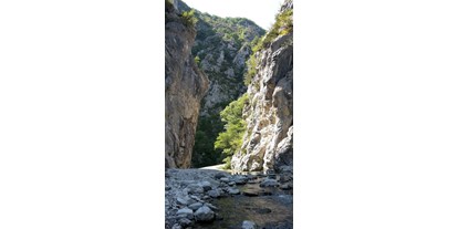 Yogakurs - Ausstattung: Dusche - Yoga Retreat August 2023 – L’Adret de Cornillac (nördliche Provence- Drôme)