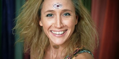Yogakurs - Yogastil: Meditation - Wien - Evelyn Klima und das "Dritte Auge" - Rainbow Yoga