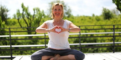 Yogakurs - Zertifizierung: 800 UE Yogalehrer BDY - Pfalz - Yoga for Body and Soul