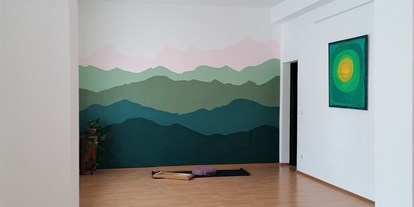 Yogakurs - Ambiente: Gemütlich - Eisenberg (Donnersbergkreis) - Yogaraum - Yin & Yang meets Mantra & Klang