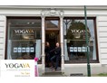 Yoga: YogaYa Claudia und Michael Wiese
