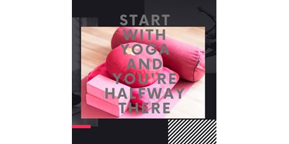 Yogakurs - geeignet für: Fortgeschrittene - Budenheim - Hallo, finde heraus wie gut Dir Yoga tut. Yoga wirkt! Versprochen.
Einzelunterricht, als Paar oder zu Dritt... als Geschenk für Deine Liebsten🧘🏻‍♀️ oder nur für Dich. 
Bis bald auf der Matte, Deine Anja - AnjaYoga Wiesbaden