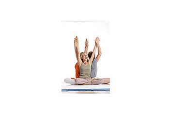 Yogalehrer Ausbildung: Lachyoga Übungsleiter Ausbildung im Yoga Retreat