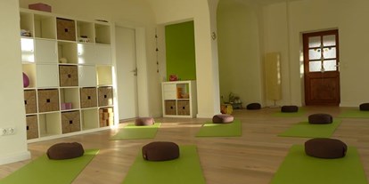 Yogakurs - Yogastil: Hatha Yoga - Großkrotzenburg - (c) Ananda Yoga - http://www.anandayoga-hanau.de - Ananda Yoga