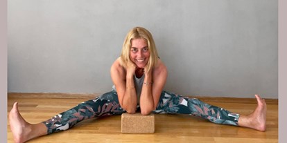 Yogakurs - Kurse für bestimmte Zielgruppen: Kurse für Unternehmen - München Schwabing-Freimann - Sandra Jung